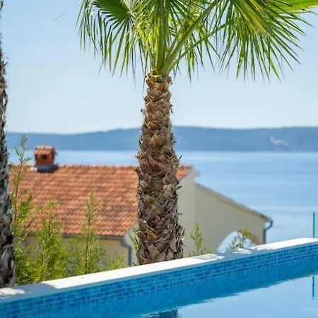 Medusa Villa